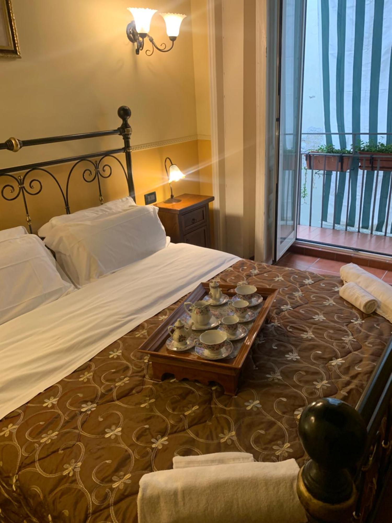 Hotel Pignatelli Napoli Dış mekan fotoğraf